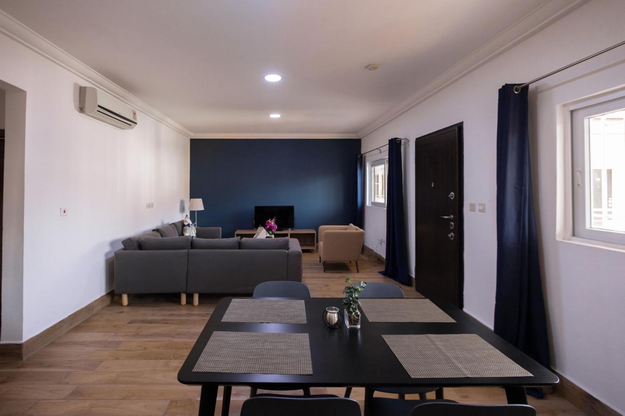 Bragha Apartments And Hotel Sekondi-Takoradi Ngoại thất bức ảnh